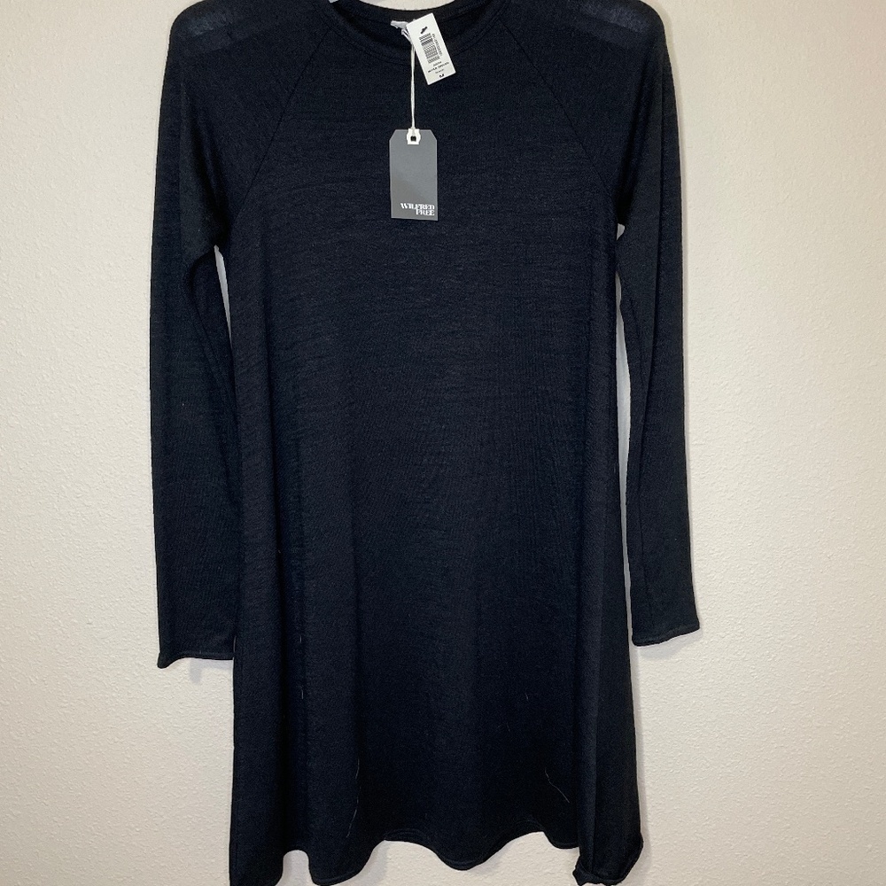 Wilfred free knit mini dress. Size medium.​​​